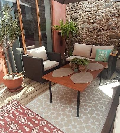Coquette Maison De Village Nefiach Екстериор снимка