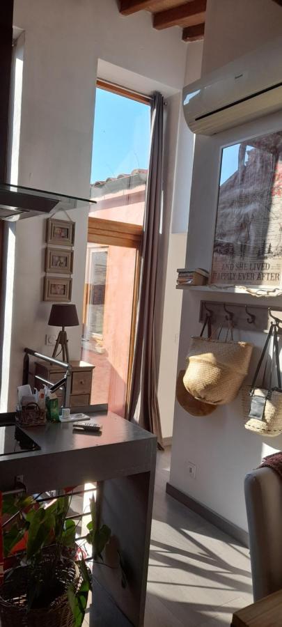 Coquette Maison De Village Nefiach Екстериор снимка